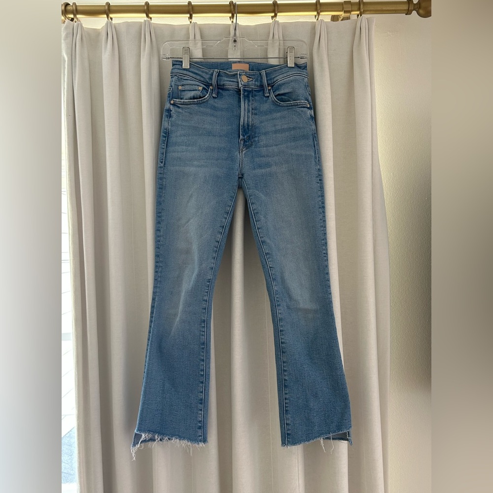 Mother Insider Crop Step Fray Jean